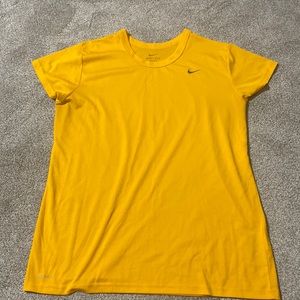 Like new Nike dry fit yellow shirt